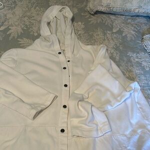 WhiteJjill jacket . SIZE XL